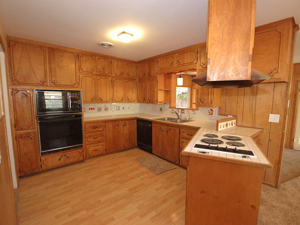 PM1 4213 43rd TNT 4213 43rd St Lubbock TX Zillow