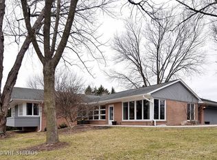 206 Orchard Rd, North Barrington, IL 60010