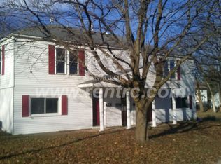 101-3 5th Ave #S, Hoopeston, IL 60942