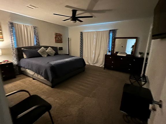 3rd image of 1909 Ruth St #2
