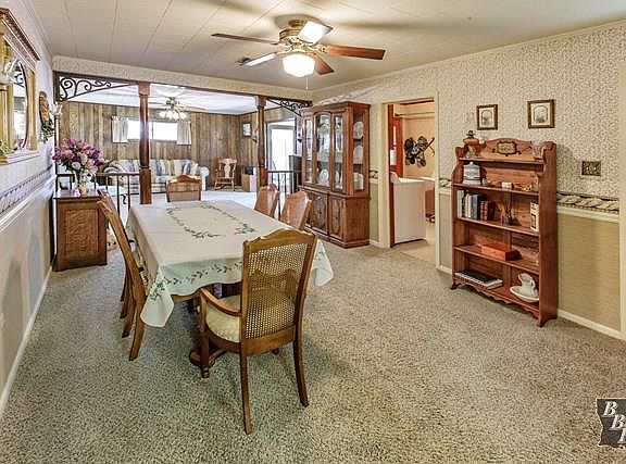 4th image of 210 Wildwood Dr