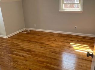 912 3rd Ave #2N, Franklin Square, NY 11010