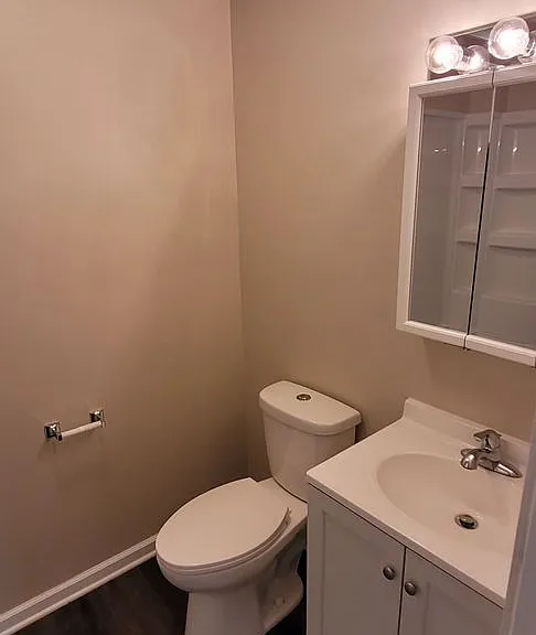 Creekside Apts-MDM — Photo 8