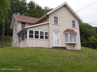 44 Franklin St, Dallas, PA 18612