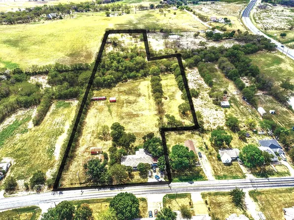 115 E Main St, Gunter, TX 75058