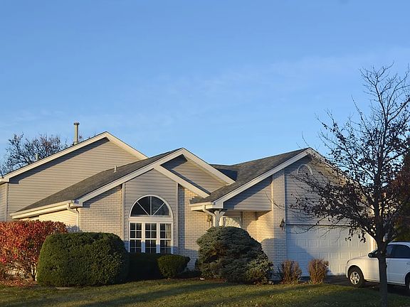 2nd image of 5300 Yale Ln