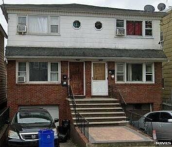 1st image of 713 Warren St