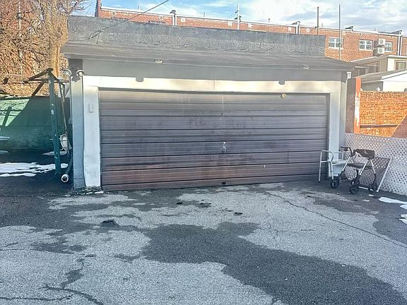 3rd image of 434 Torry Avenue