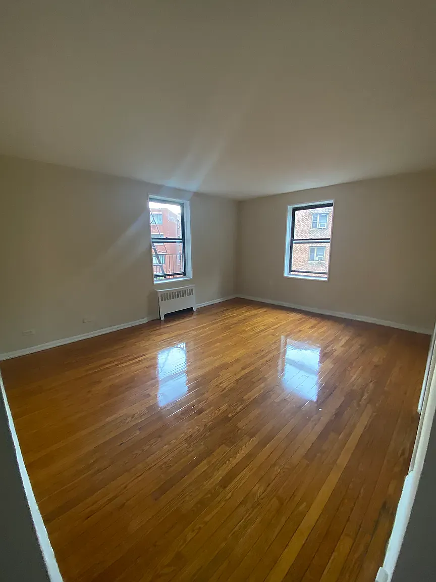 139-20 85th Drive — Photo 4