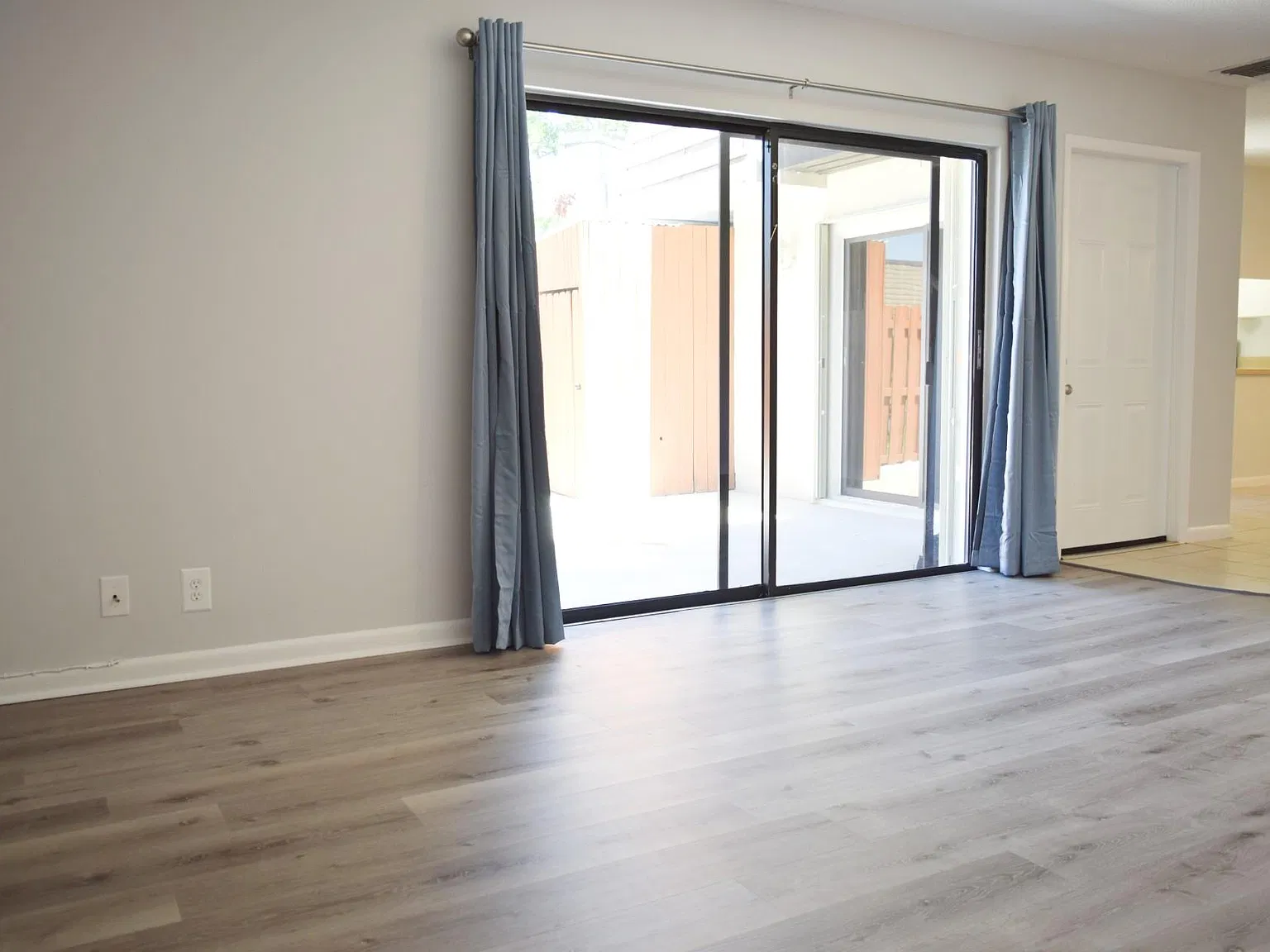2 bed, 2.5 bath, 1344 sqft, $2,250 — Photo 4