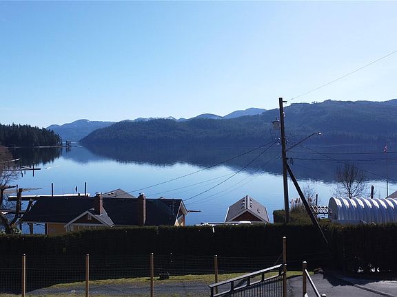 2nd image of 10584 Youbou Rd