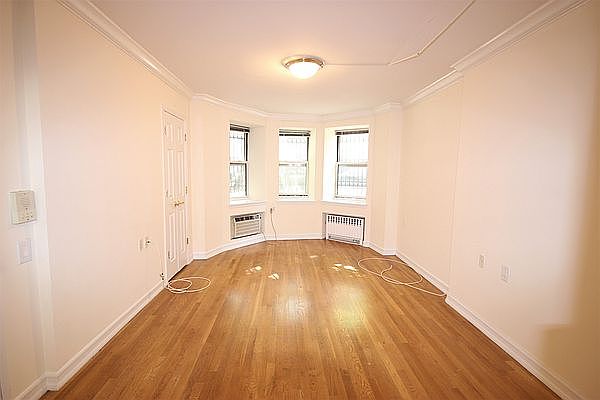1st image of 315 W 82nd St APT 1A