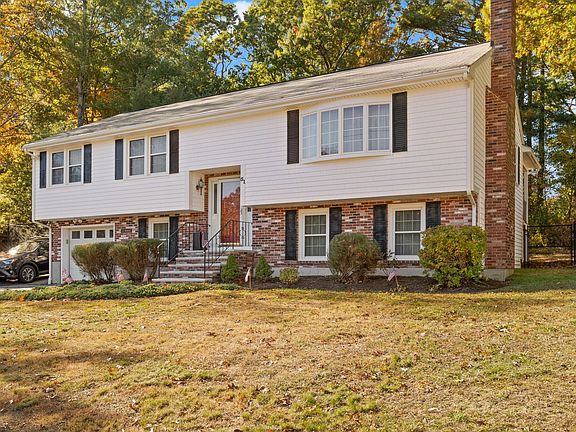 3rd image of 51 Inman Rd