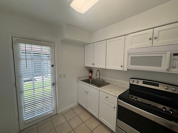 4th image of 5207 Old Cheney Hwy APT B