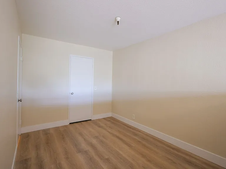 147 Avenida Serra — Photo 17