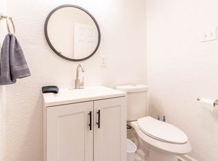 1516 Avenue K #B, Galveston, TX 77550