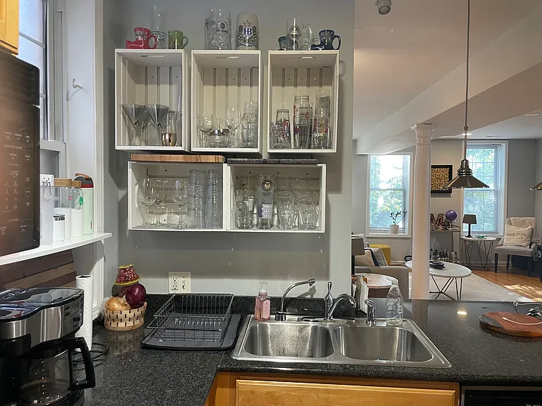 1545 N Bosworth Ave #2F — Photo 9