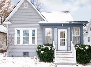 819 Michigan Ave, Saint Joseph, MI 49085