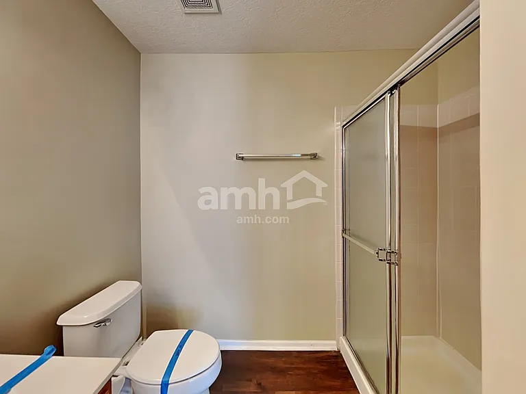 5469 Boucher Dr — Photo 10