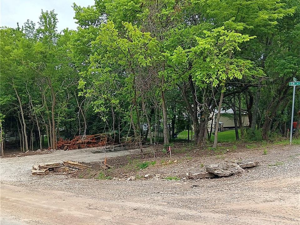 1st image of 2&6&10 Pecan Dr