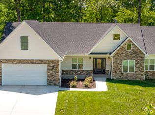 56 E Golden Is, Nancy, KY 42544