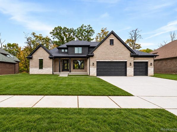 37898 Trillium Pl