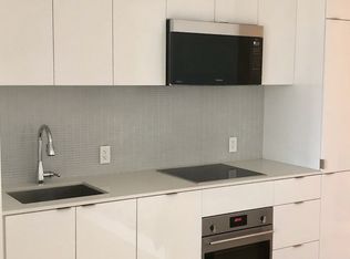 7 Grenville St #1012, Toronto, ON M4Y 0E9