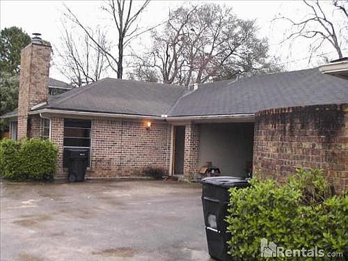 4th image of 10806 Lynbrook Dr