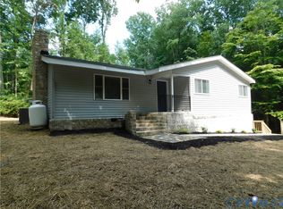 5322 Adams Rd, Quinton, VA 23141