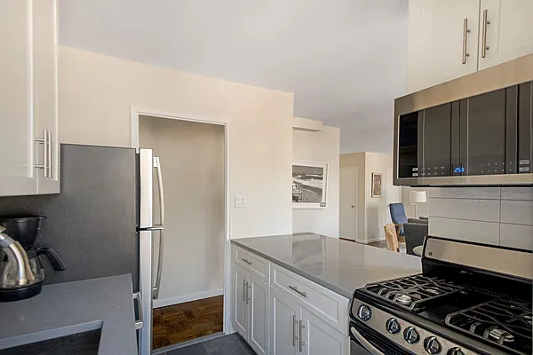 Sold by Compass | media 8