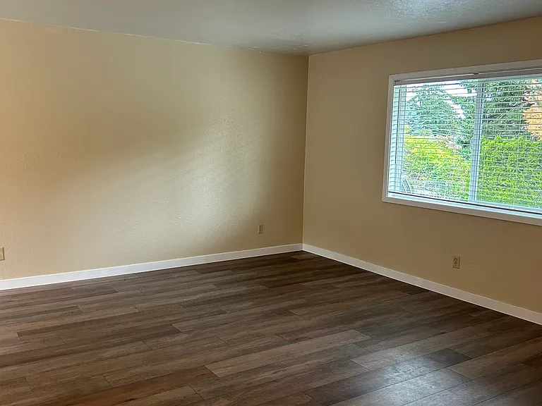 18010 SE Langensand Rd #1 — Photo 5