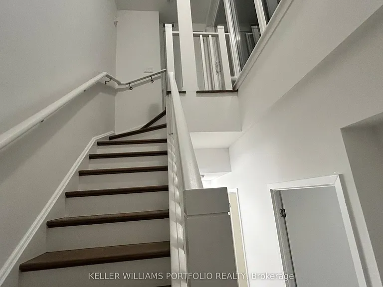 35 Birchcliff Ave #9 — Photo 28