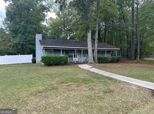 493 Table Mountain Dr, Macon, GA 31220