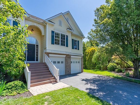4th image of 156 Chelsea Cir