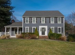60 Hemlock Dr, Pembroke, MA 02359