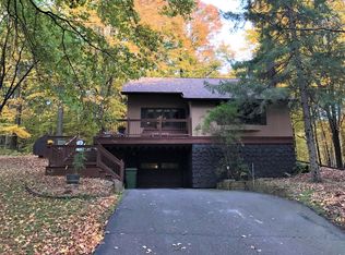 648 S Jefferson St, Saint Croix Falls, WI 54024