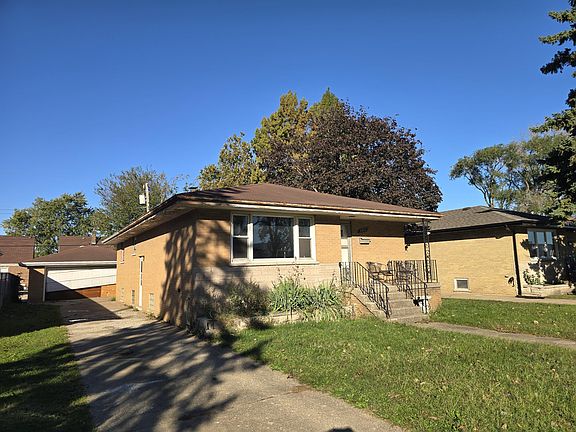 2nd image of 4832 Parrish Ave