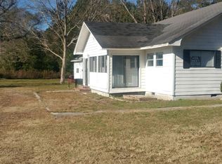 492 Burlington Dr, Society Hill, SC 29593