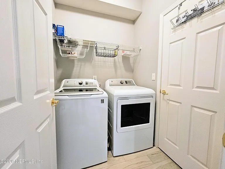 535 Wooded Crossing Cir — Photo 33