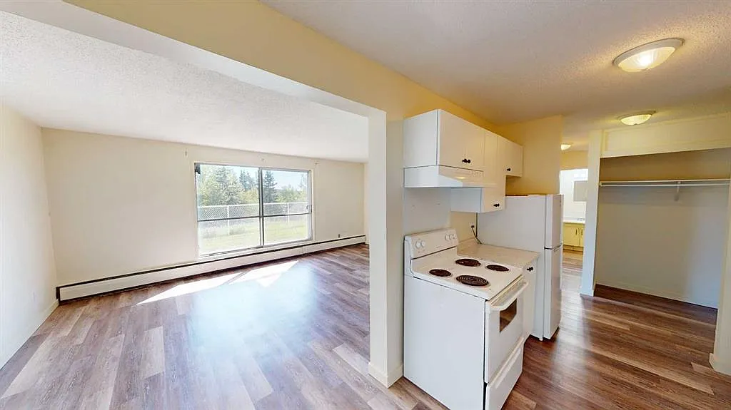 1 bed, 1.0 bath, 650 sqft, $1,250 — Photo 4