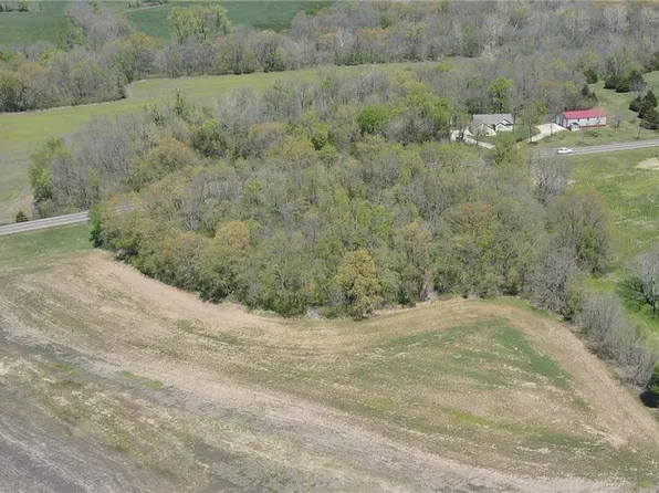 Dempsey Rd, Leavenworth, KS 66048