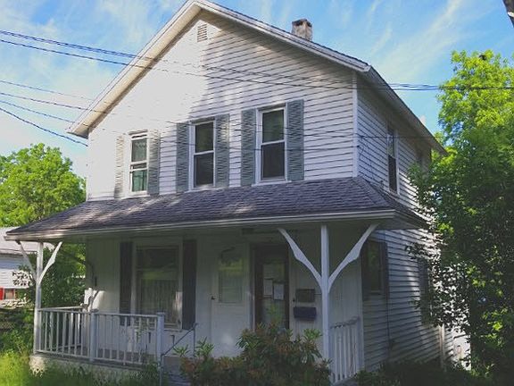 2nd image of 1102 Liberty St