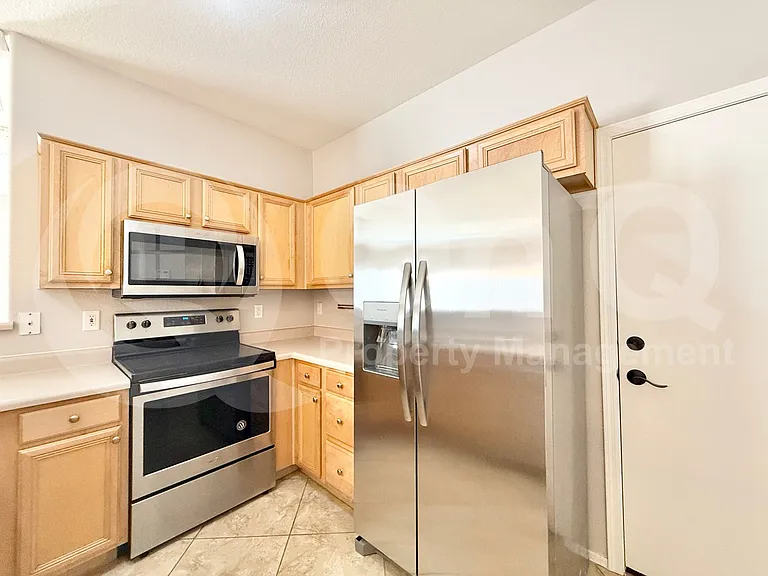 8737 E Fountain St — Photo 4