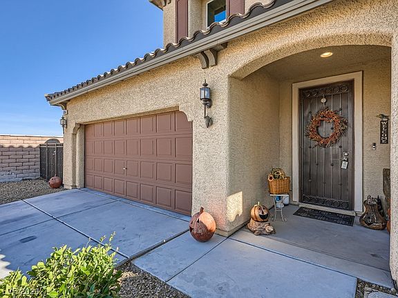 3rd image of 11206 Jewel Desert Ct