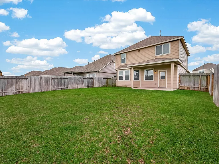 24902 Signorelli Way — Photo 17