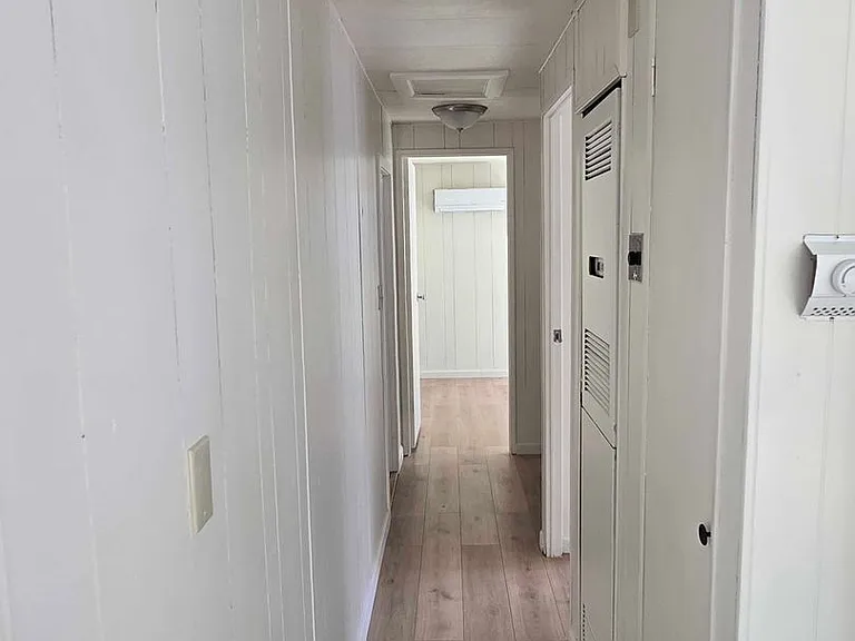 639 Whiting St — Photo 11