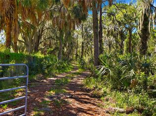 2316 W Shell Point Rd, Ruskin, FL 33570