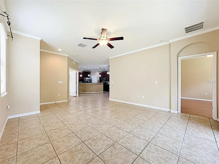 7434 Surrey Pines Dr — Photo 8