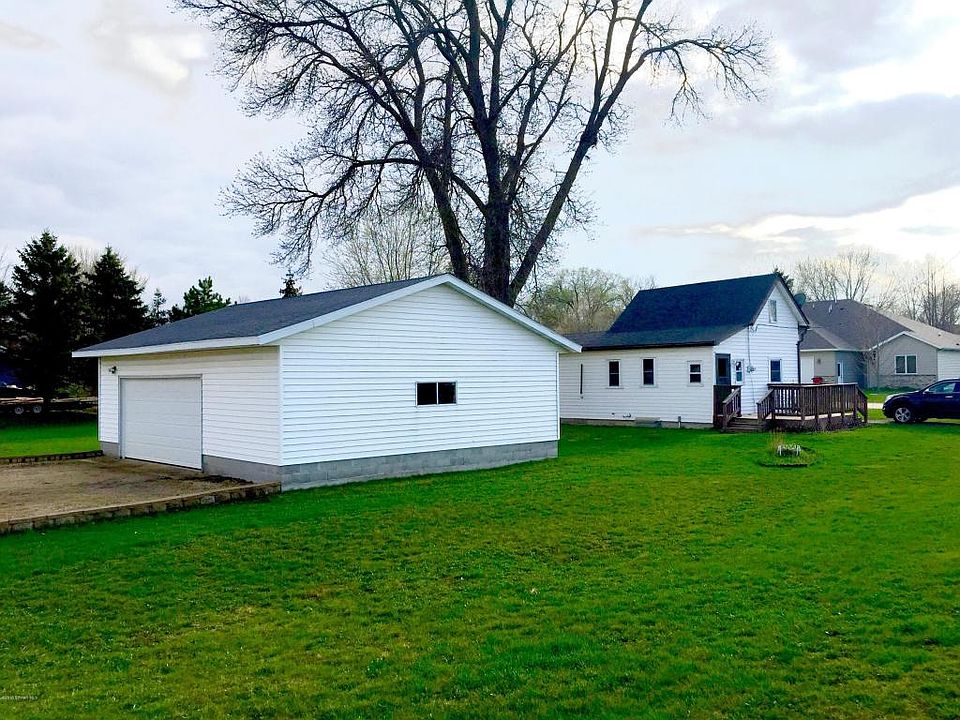 551 Chestnut St NE, Mazeppa, MN 55956 Zillow