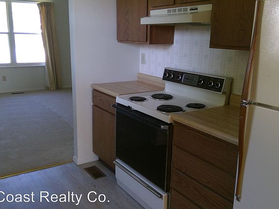 3rd image of 8264 Sun Prairie Pl
